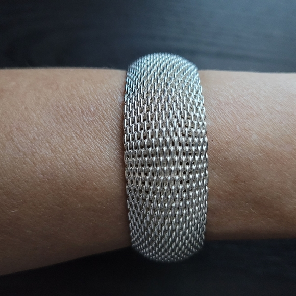 Mesh Bracelet Flexible Wide Silver Tone Bangle | Somerset Replica EUC - Picture 4 of 16